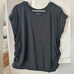 Women's Side-Twist muscle tee